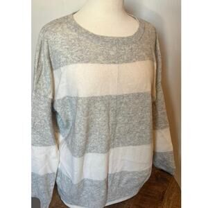 Saks Fifth Avenue neutral stripe cashmere sweater size large